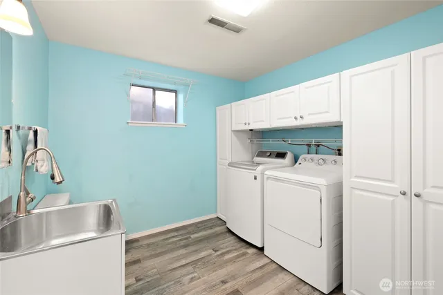 $659,950 | 7523 30th Street West, University Place, WA 98466