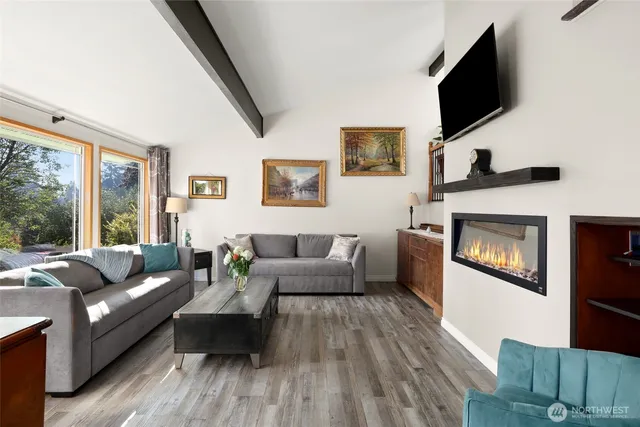 $659,950 | 7523 30th Street West, University Place, WA 98466