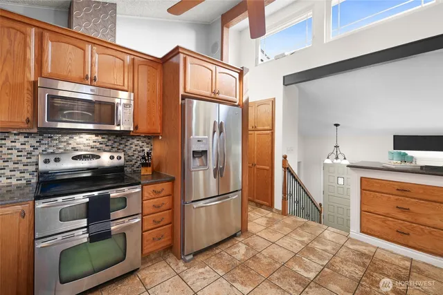 $659,950 | 7523 30th Street West, University Place, WA 98466