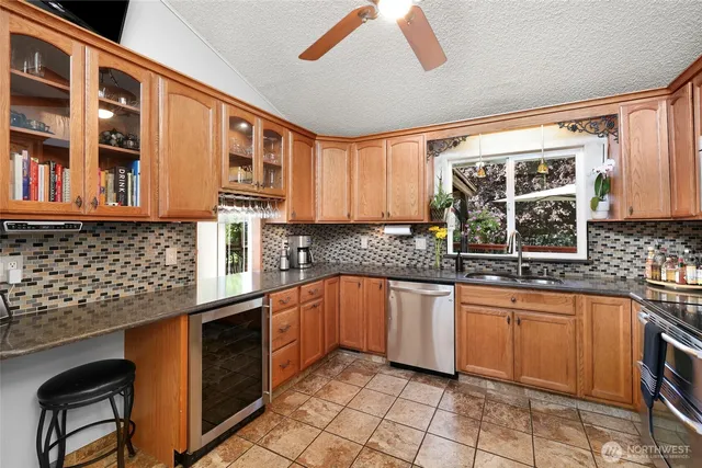 $659,950 | 7523 30th Street West, University Place, WA 98466