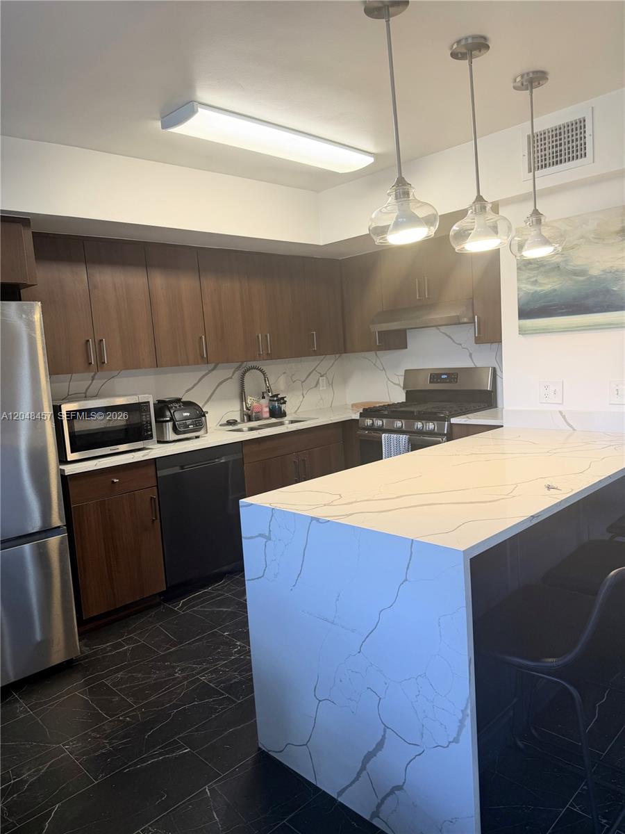 11361 Southwest 109th Road, Unit 58D Miami, FL 33176 - Photo 6 of 20