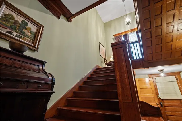 $249,900 | 702 South Spruce Street, Coffeyville, KS 67337