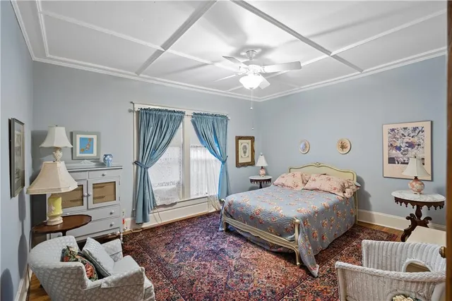 $249,900 | 702 South Spruce Street, Coffeyville, KS 67337