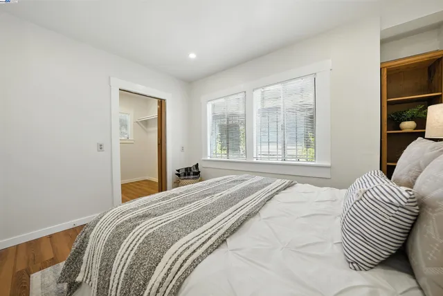 $799,999 | 2539-2541 Grande Vista Avenue, Oakland, CA 94601