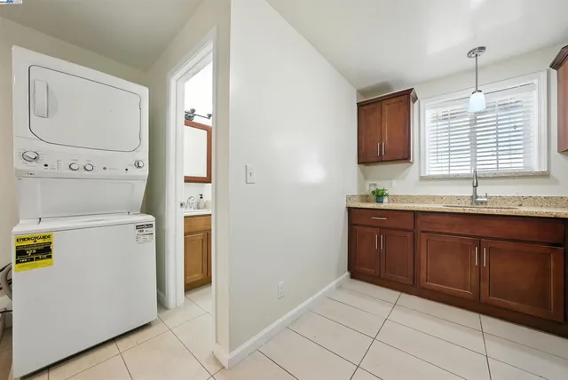 $799,999 | 2539-2541 Grande Vista Avenue, Oakland, CA 94601