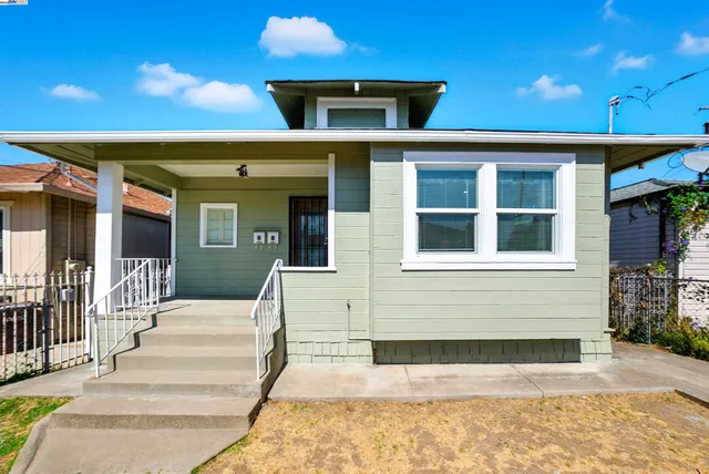 $799,999 | 2539-2541 Grande Vista Avenue, Oakland, CA 94601