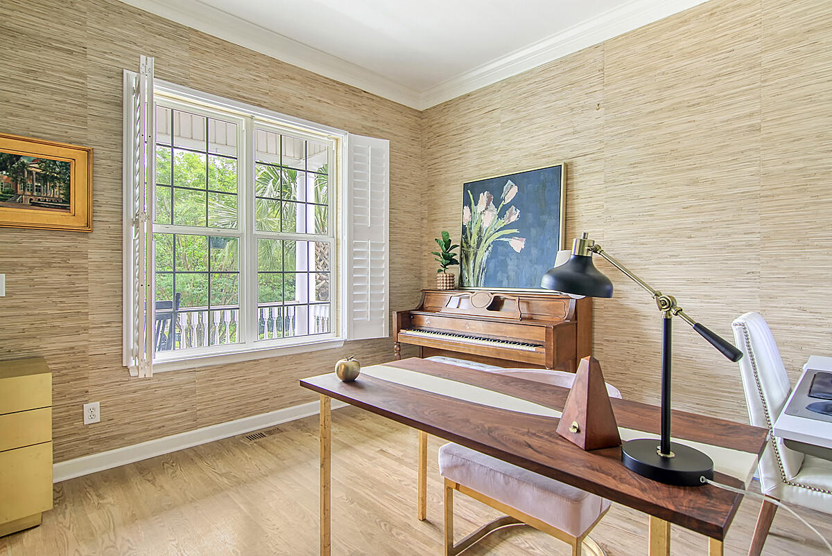 701 Netherton Court Charleston, SC 29492 - Photo 13 of 69 Large Space