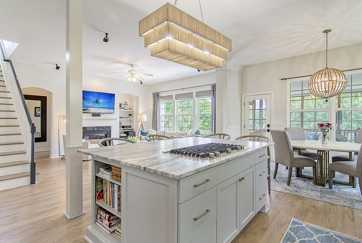 701 Netherton Court Charleston, SC 29492 - Photo 19 of 69 Overlooking Island