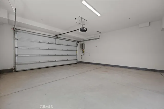 $574,990 | 15909 Blue Copper Way, Fontana, CA 92336