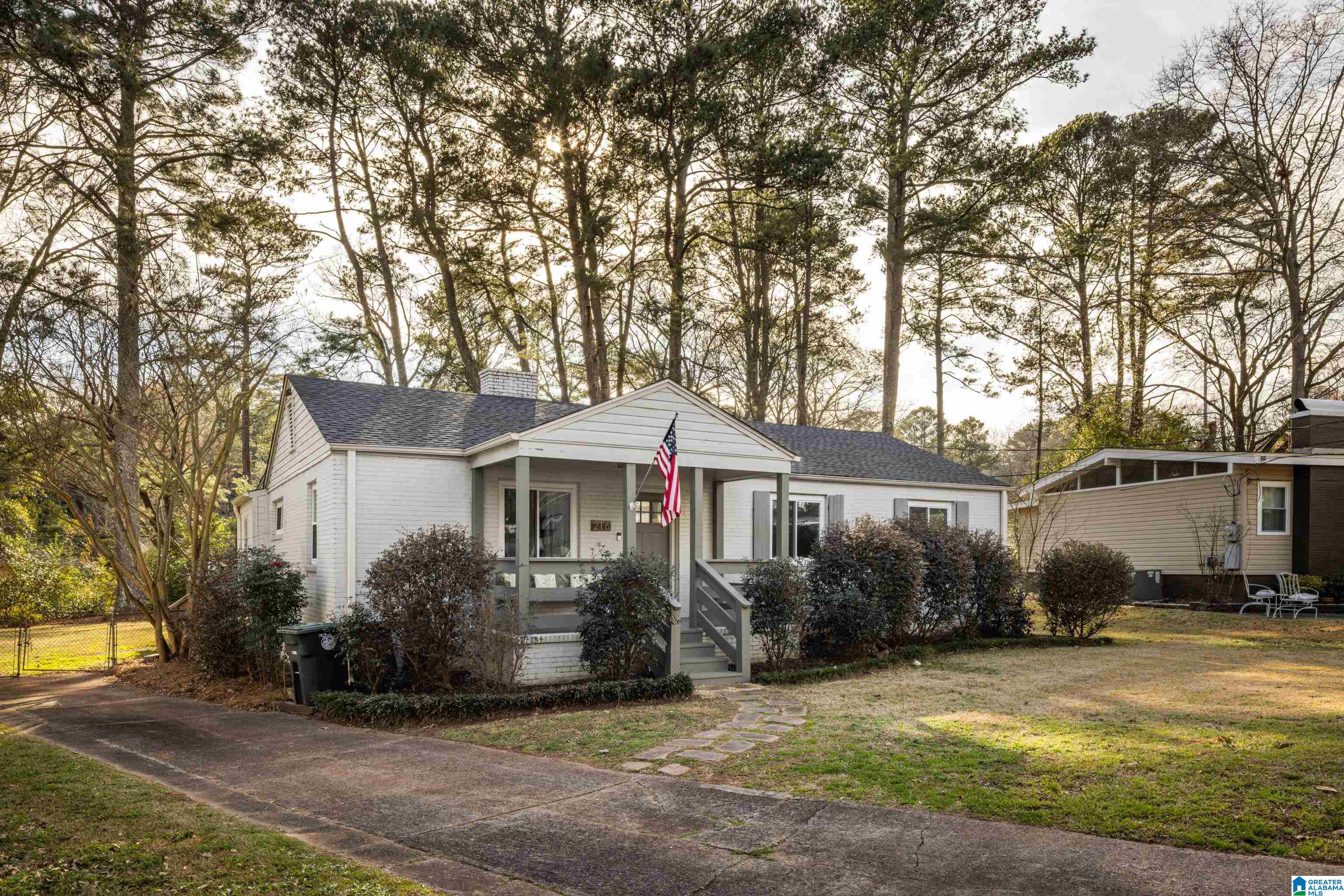 216 Stacy Street Birmingham, AL 35213 - Photo 2 of 49