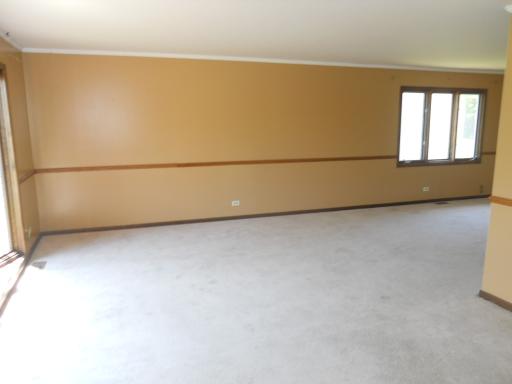 3512 Ronald Road Crete, IL 60417 - Photo 4 of 14 a view of an empty room