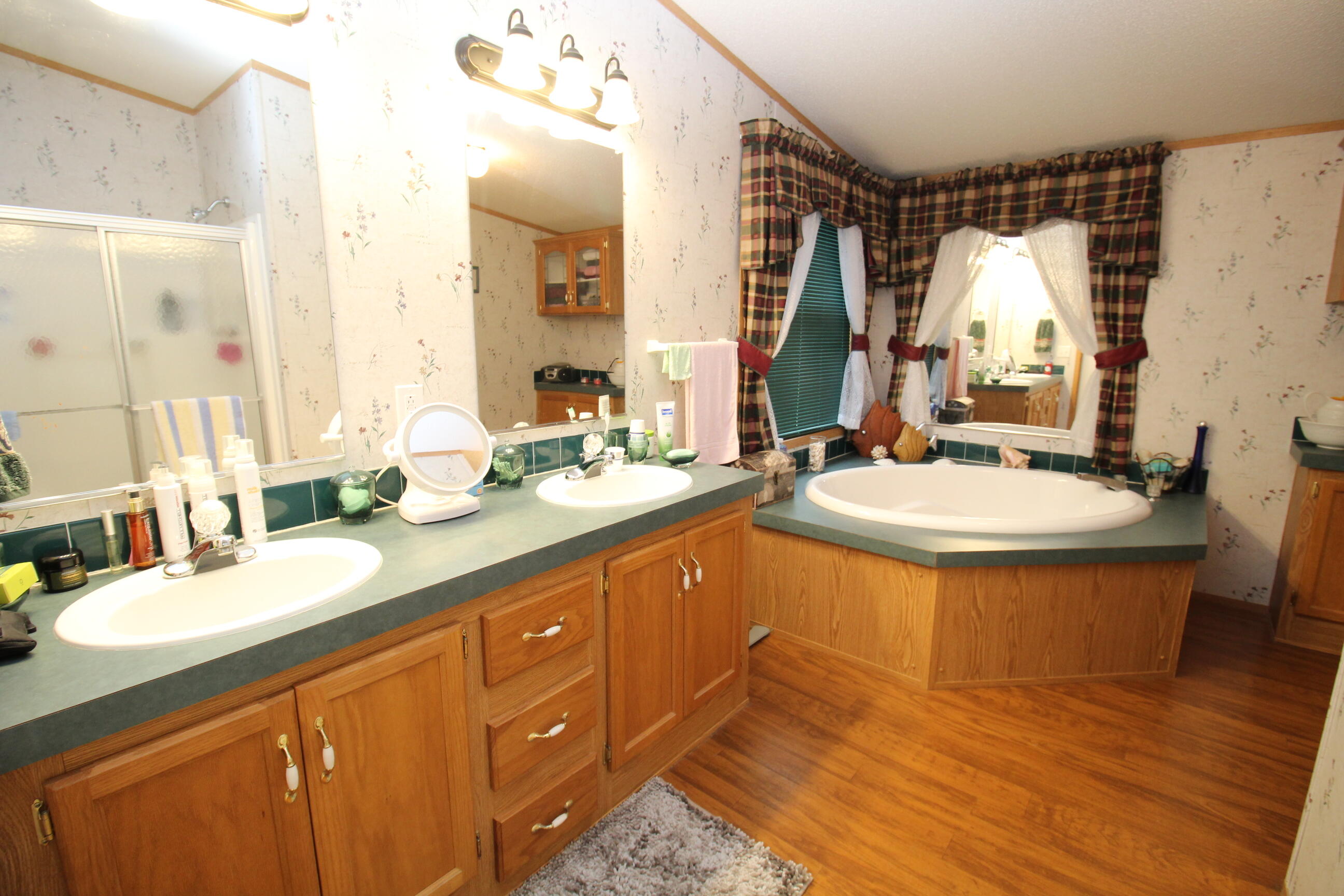 34 Beaver Road Sabattus, ME 04280 - Photo 17 of 53 17. Primary Bedroom Bathroom