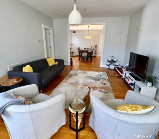 $3,600 | 611 Whitney Avenue, Unit A2, New Haven, CT 06511