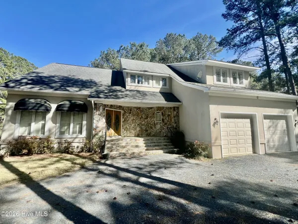 $625,000 | 609 Cottonwood Court, Vass, NC 28394