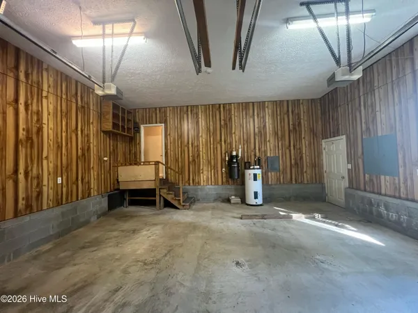 $625,000 | 609 Cottonwood Court, Vass, NC 28394