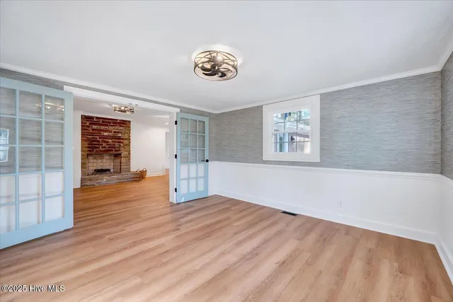 $300,000 | 1915 Delwood Drive West, Wilson, NC 27893