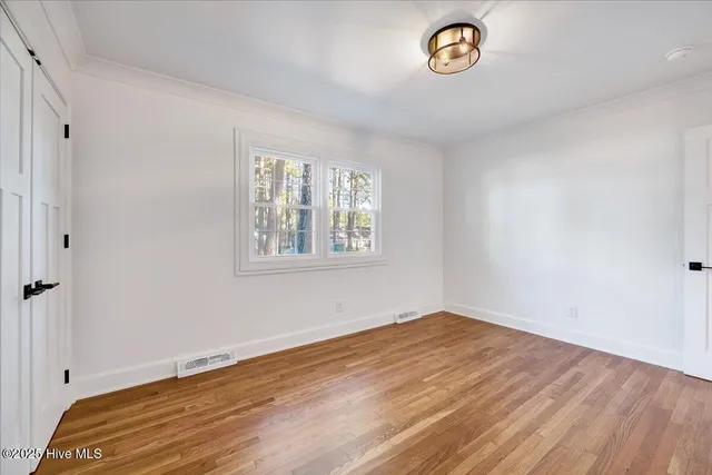 $300,000 | 1915 Delwood Drive West, Wilson, NC 27893