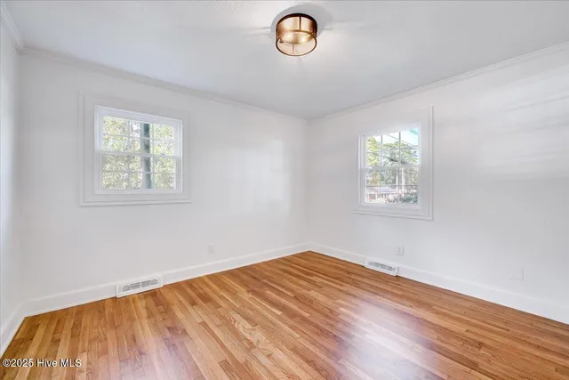 $300,000 | 1915 Delwood Drive West, Wilson, NC 27893