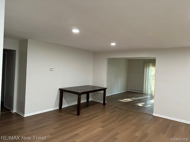 4510 West Maple Road Bloomfield Hills, MI 48301 - Photo 5 of 13 IMG_5856.jpeg