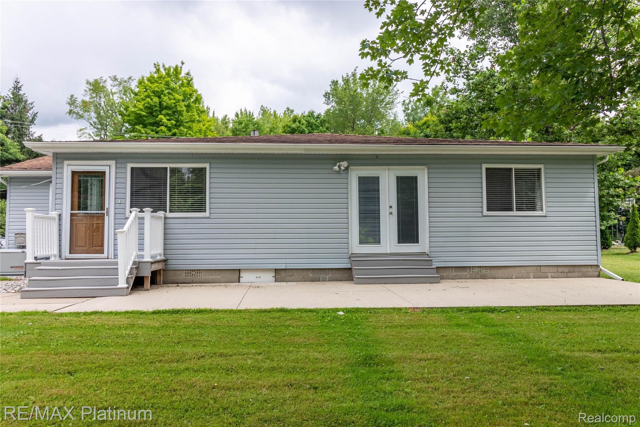 42081 Willis Road Belleville, MI 48111 - Photo 26 of 30 6.Back