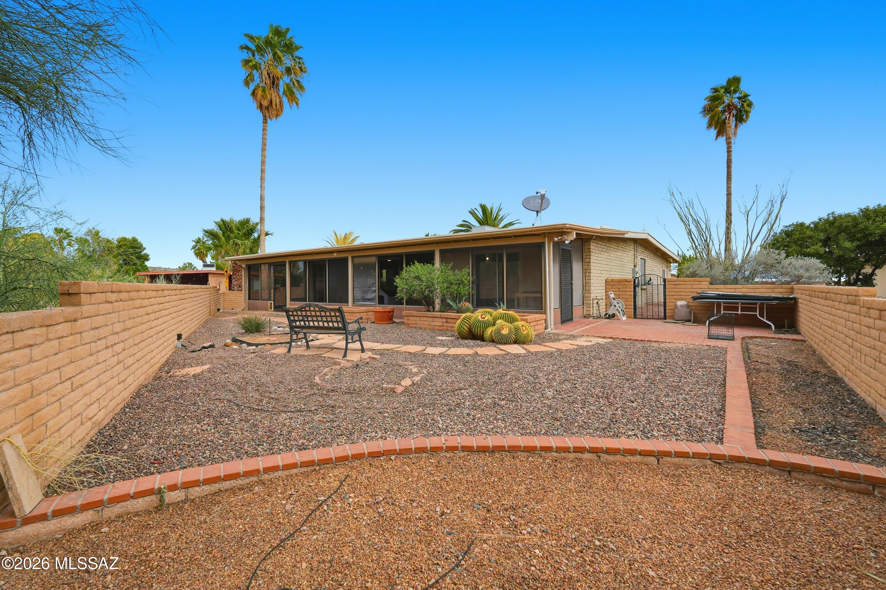 321 West Rio-Santa Cruz Green Valley, AZ 85614 - Photo 24 of 31