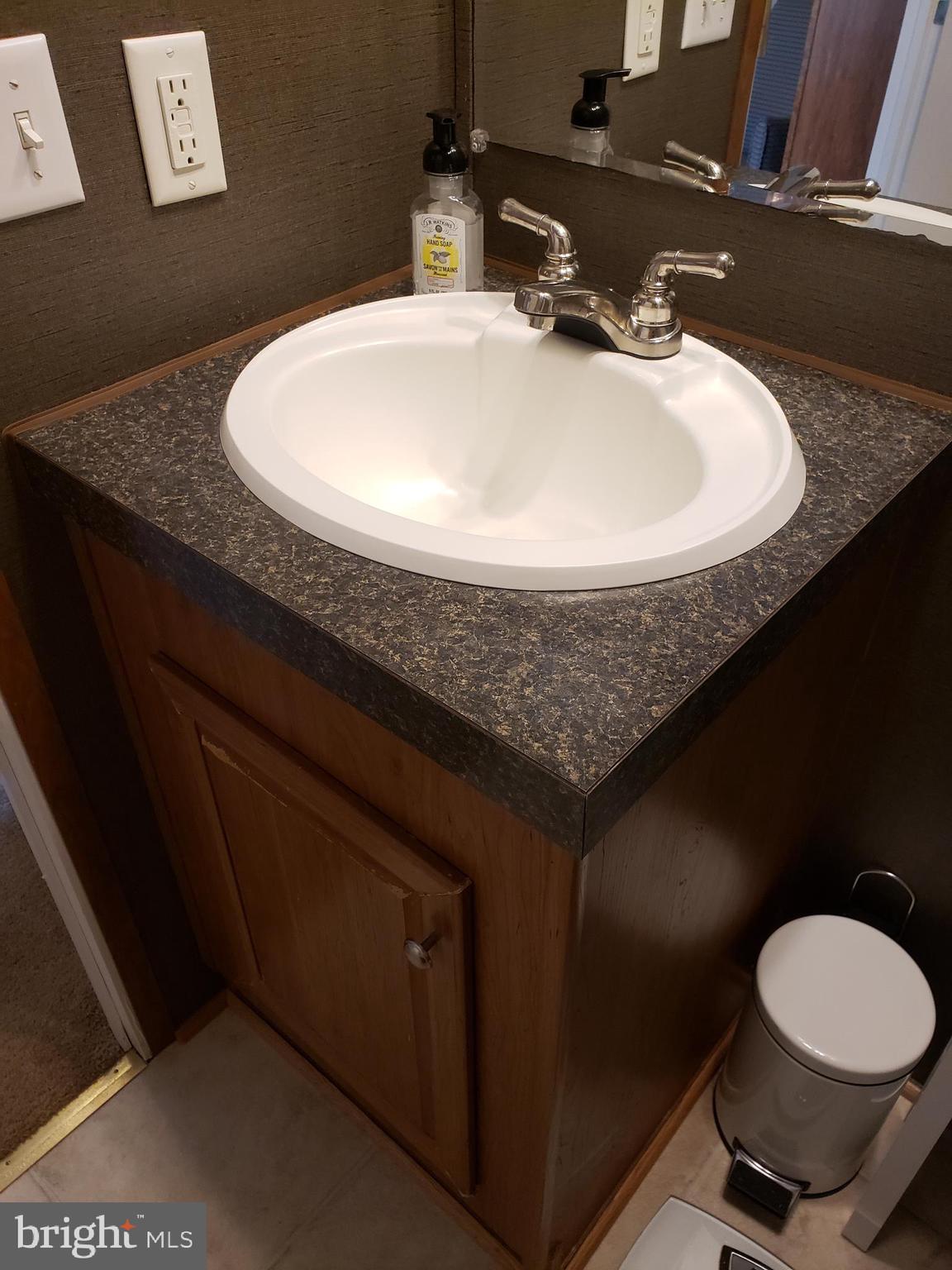 7810 Clark Road, Unit B13 Jessup, MD 20794 - Photo 20 of 37