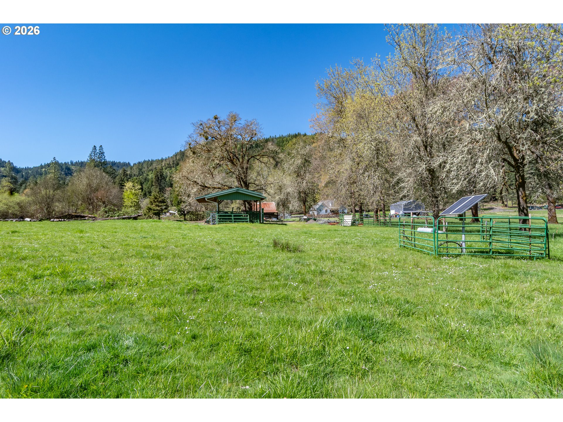1868 Larson Road Roseburg, OR 97471 - Photo 40 of 48 Gallery Image 40
