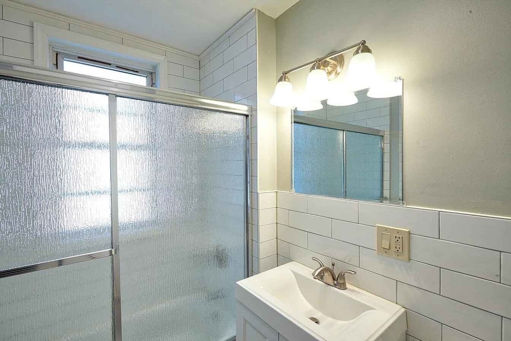 11 Harnden Road, Unit 2 Malden, MA 02148 - Photo 7 of 12 Gallery Image 7
