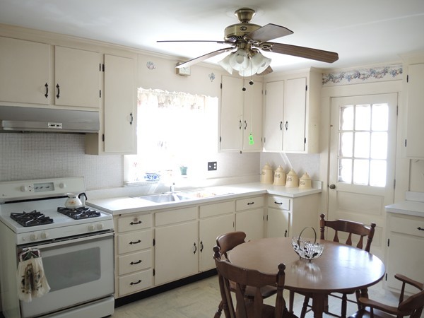 16 Ledge Street Needham, MA 02494 - Photo 8 of 21
