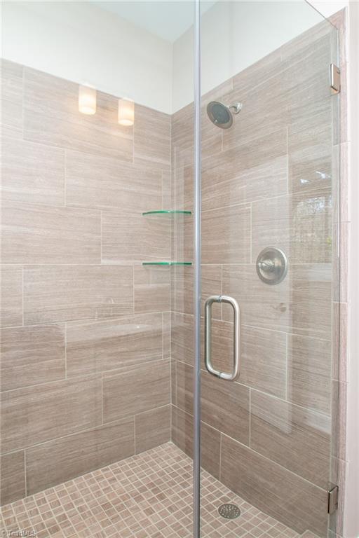 8805 Dapple Grey Road Oak Ridge, NC 27310 - Photo 25 of 29