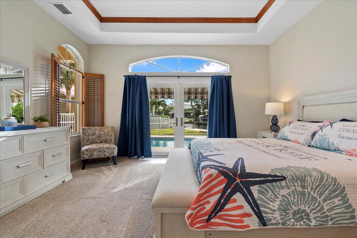 72 Waterway Road Jupiter, FL 33469 - Photo 18 of 57 Owners Suite