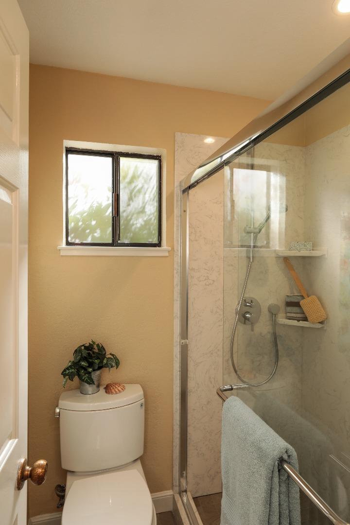 2000 Rock Street, Unit 7 Mountain View, CA 94043 - Photo 20 of 31