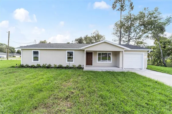 $1,600 | 691 Northeast 130th Court, Silver Springs, FL 34488