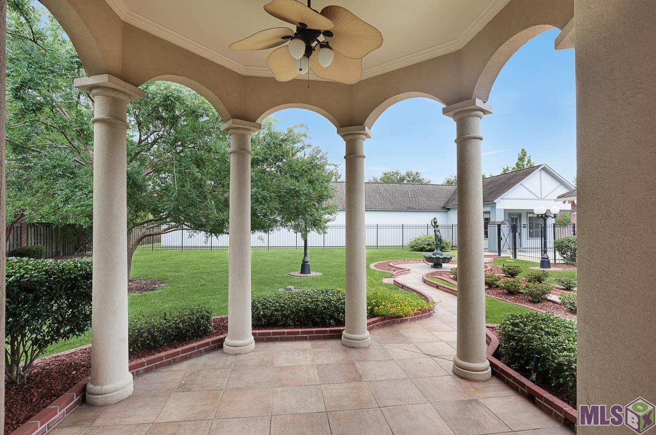 4405 Bluebonnet Road Baton Rouge, LA 70809 - Photo 14 of 48