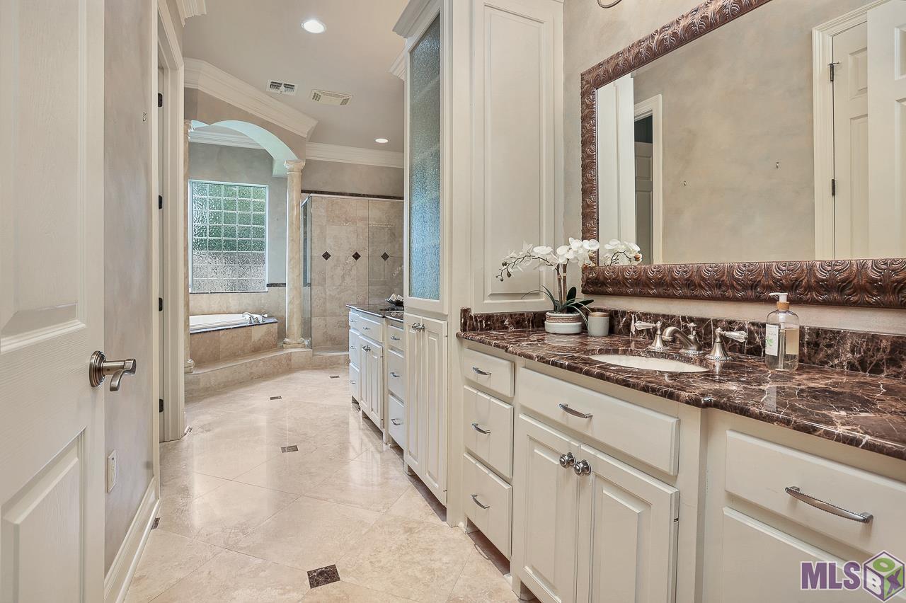 4405 Bluebonnet Road Baton Rouge, LA 70809 - Photo 16 of 48