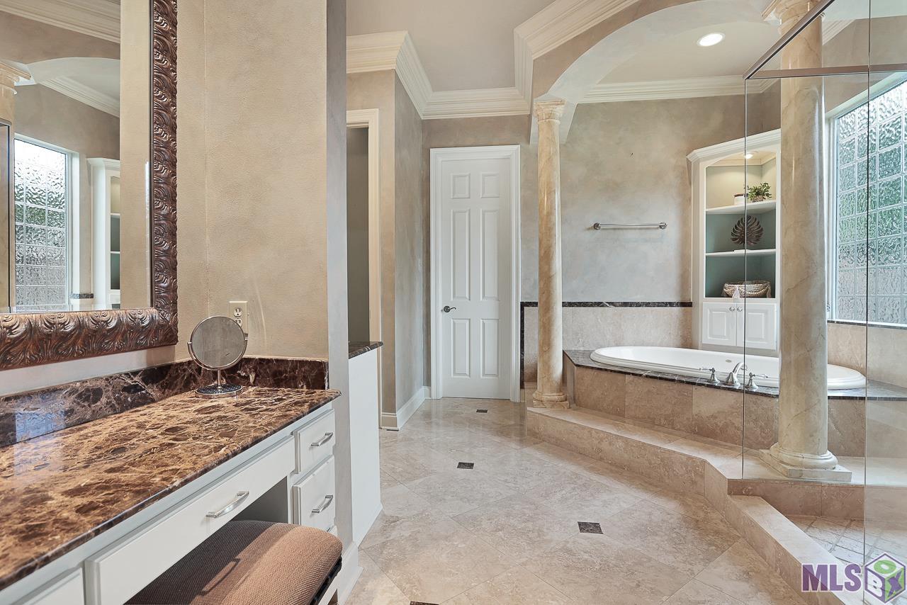 4405 Bluebonnet Road Baton Rouge, LA 70809 - Photo 18 of 48