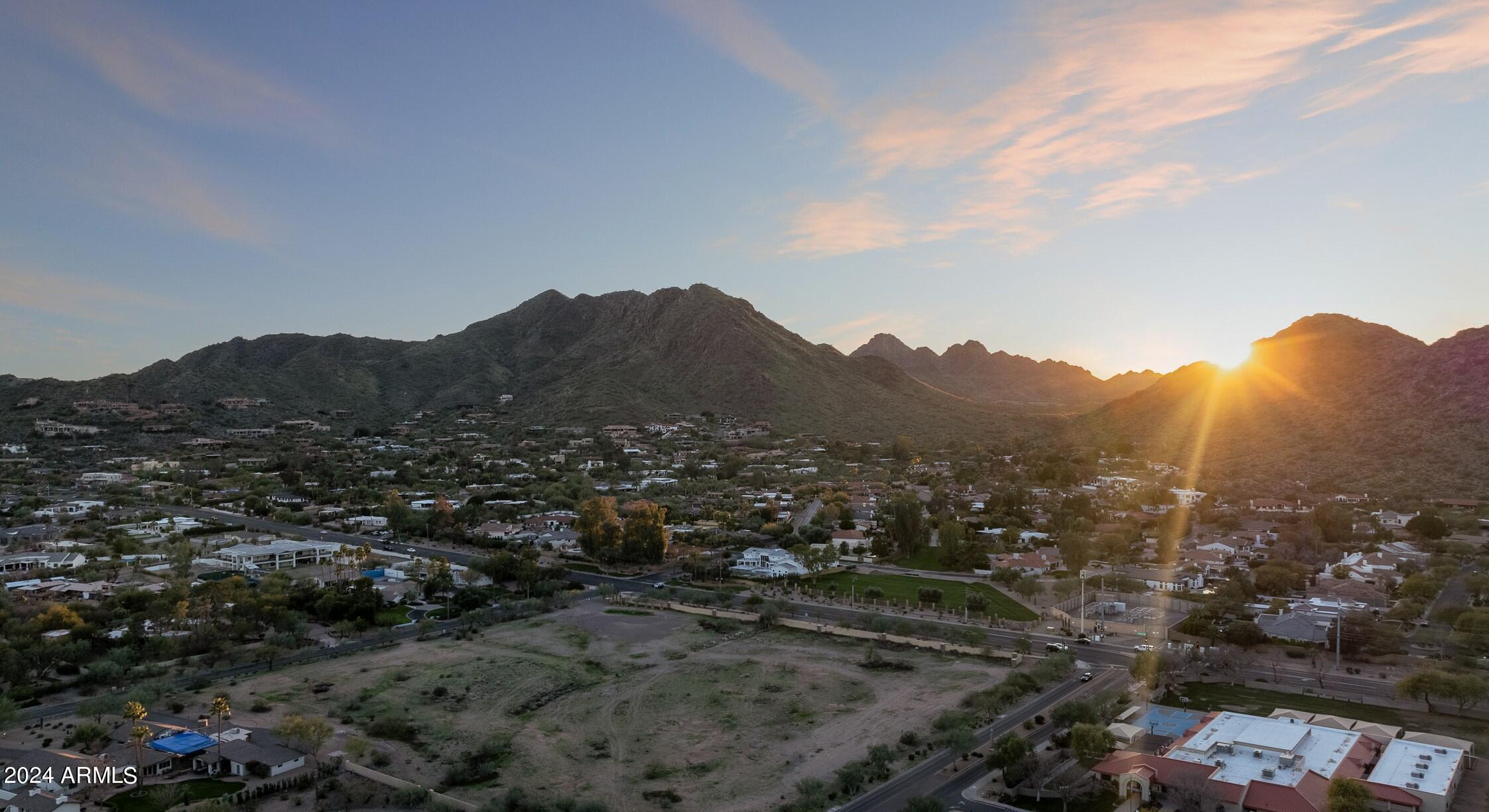 4802 East Horseshoe Road, Unit 3 Paradise Valley, AZ 85253 - Photo 5 of 8 Mummy View