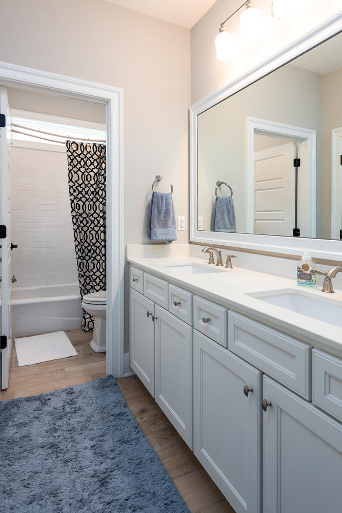 1552 Red Tide Road Mount Pleasant, SC 29466 - Photo 19 of 51 Guest Bathroom 2