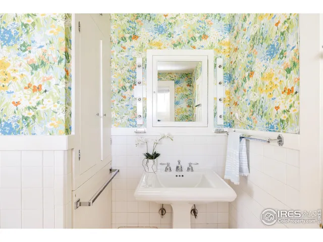 a view of backyard with green space