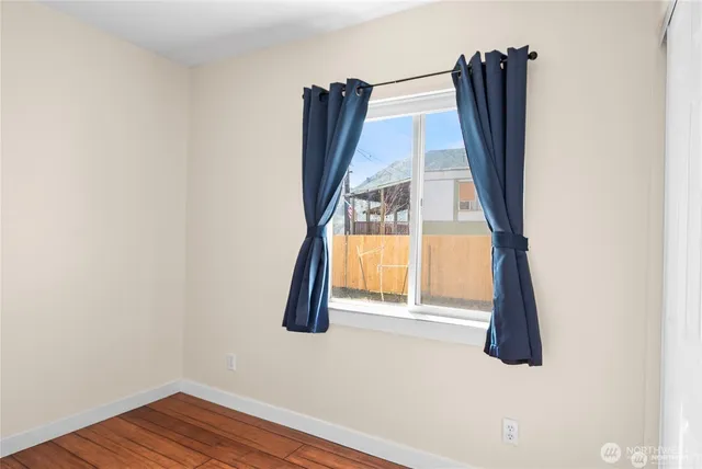 $300,000 | 1770 Marker Avenue, Wenatchee, WA 98801