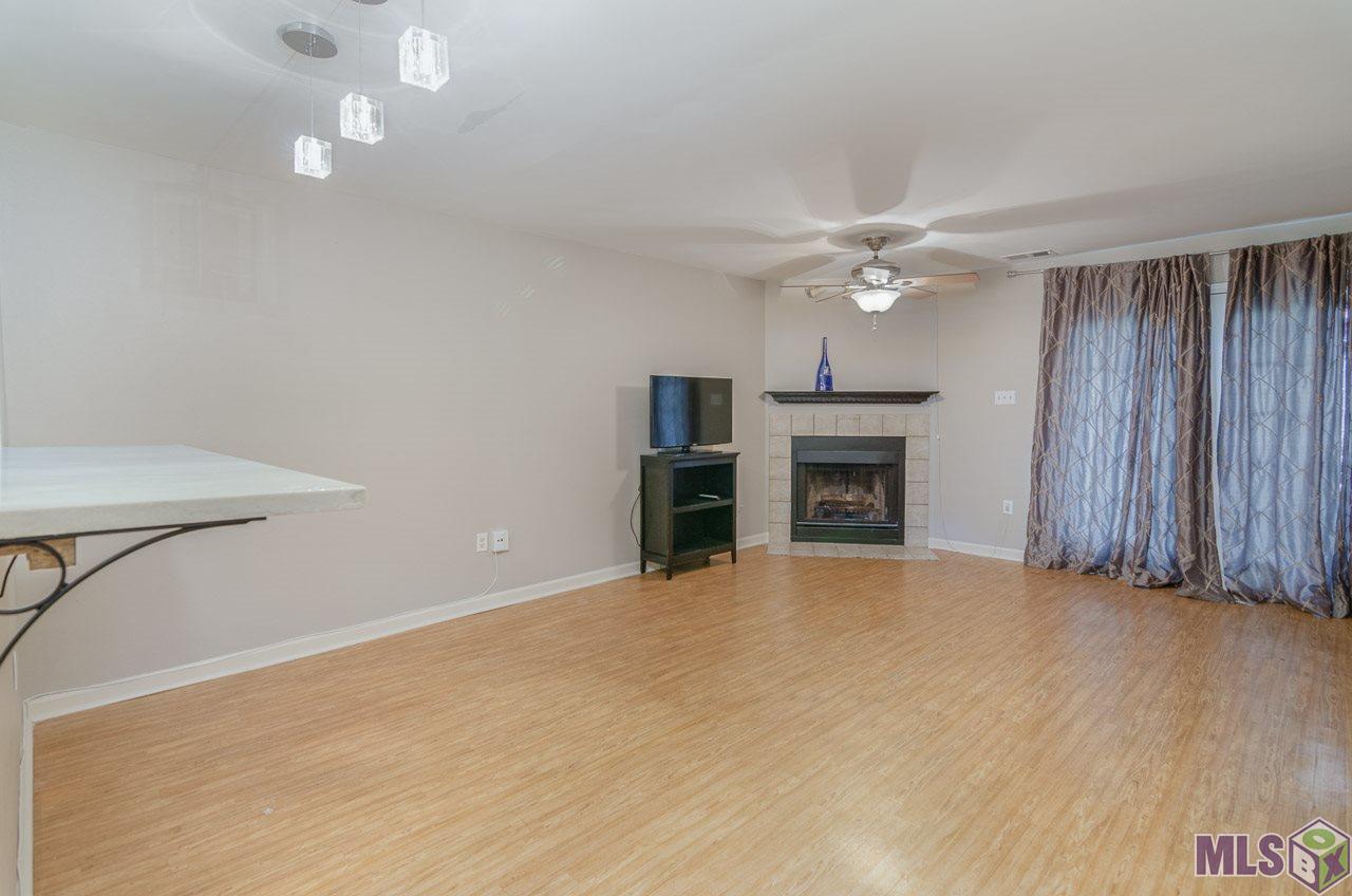 44 Higgins Court Baton Rouge, LA 70808 - Photo 2 of 9 Gallery Image 2