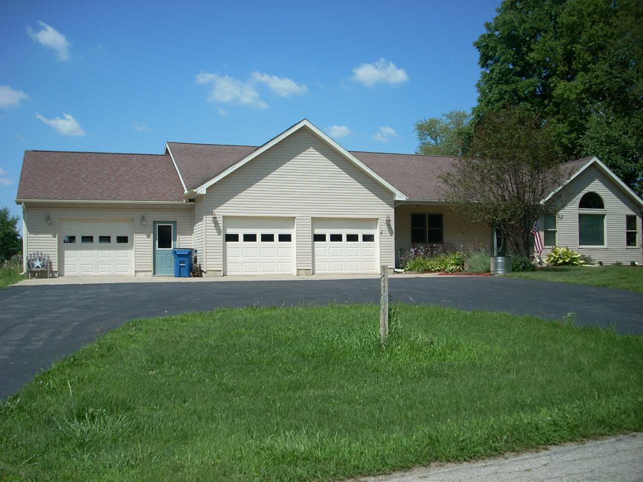 11772 7B Road Plymouth, IN 46563 - Photo 1 of 24 Gallery Image 1