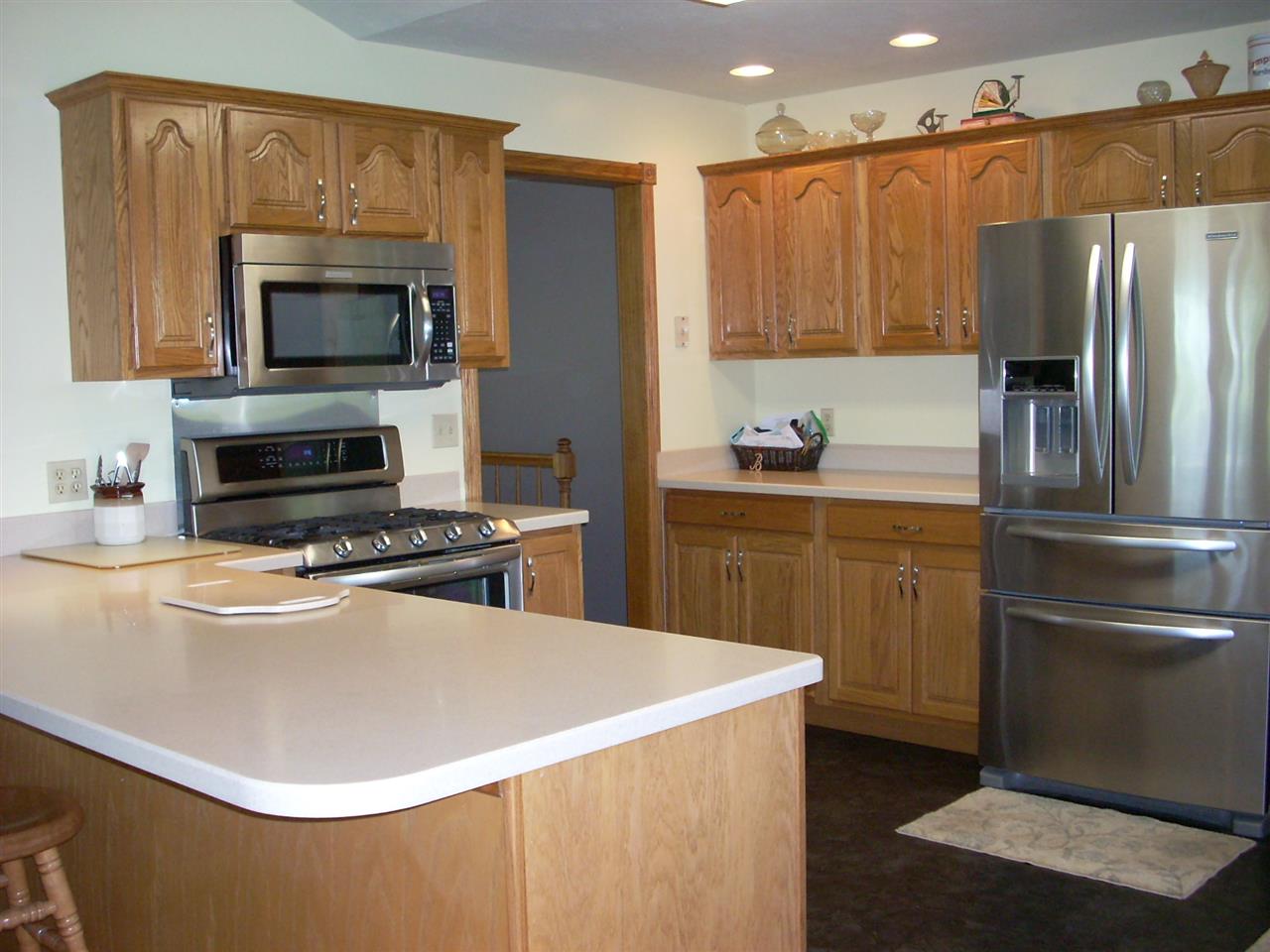 11772 7B Road Plymouth, IN 46563 - Photo 7 of 24 Gallery Image 7