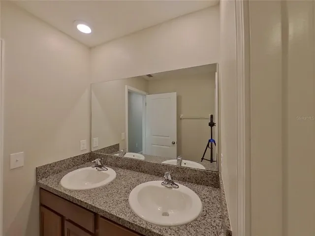 $2,379 | Undisclosed Address, Sun City Center, FL 33573