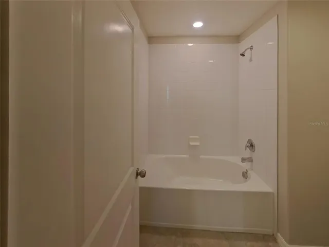 $2,379 | Undisclosed Address, Sun City Center, FL 33573