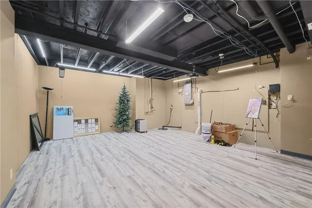 $799,000 | 129 Northwest Morton Drive, Lee's Summit, MO 64081