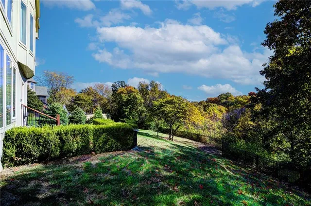 $799,000 | 129 Northwest Morton Drive, Lee's Summit, MO 64081