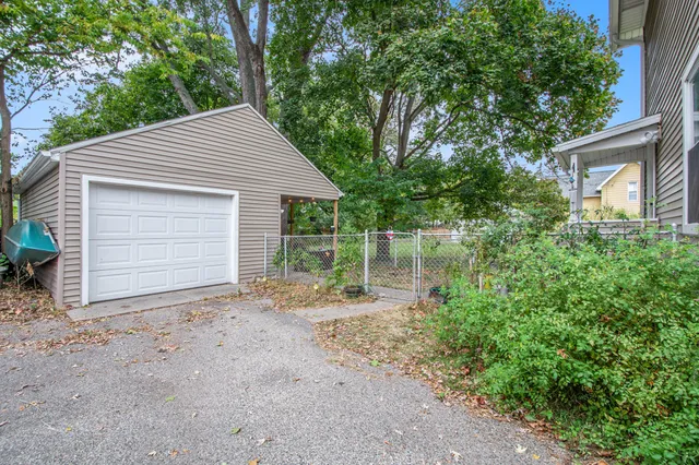 $155,000 | 520 North Pleasant Street, Jackson, MI 49202