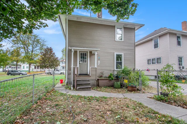 $155,000 | 520 North Pleasant Street, Jackson, MI 49202