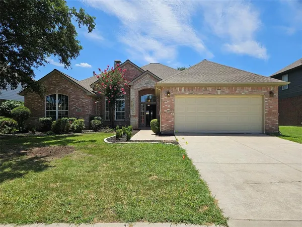 $575,000 | 1301 Wildflower Lane, Flower Mound, TX 75028